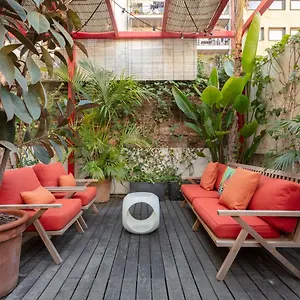Praktik Garden מלון