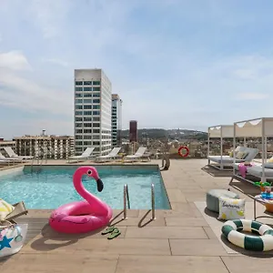 4* Hotel Moxy